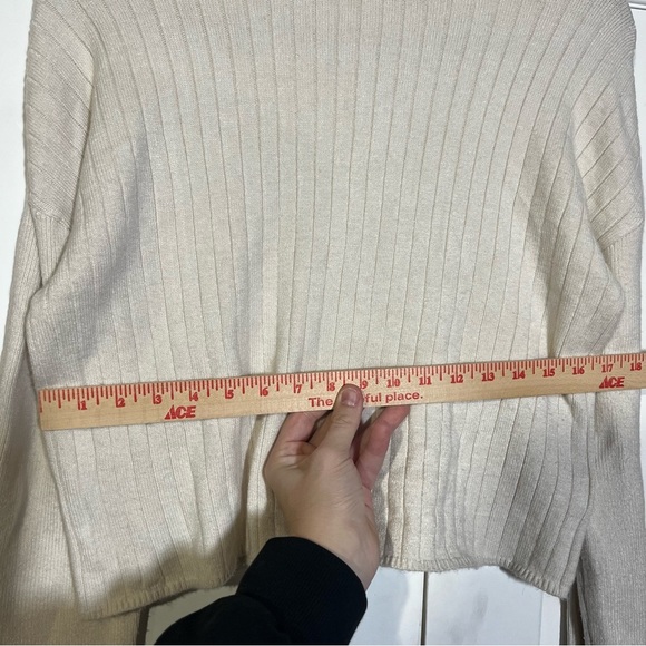 LA Hearts PACSUN Ribbed Mockneck Sweater Cream Size XS - Picture 3 of 8